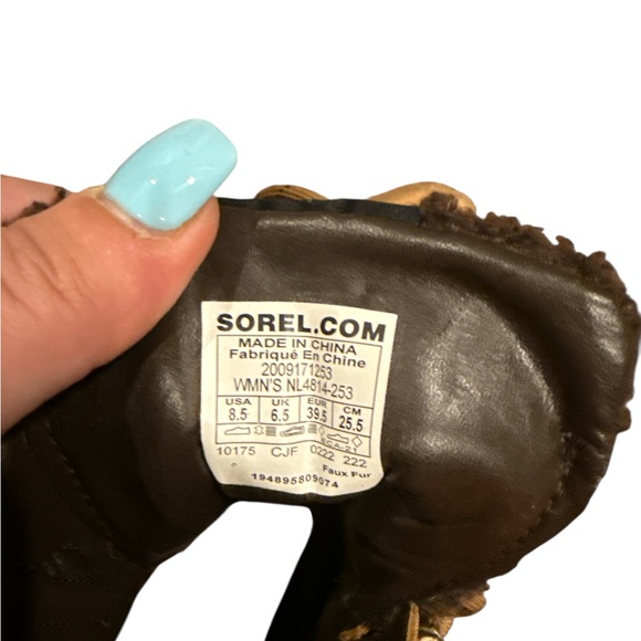 Sorel Dark Brown and Light Tan Boots - Picture 5 of 5